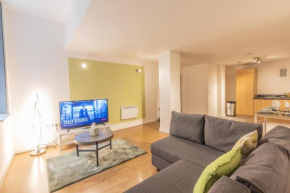 Cosy Ensuite Apartment, City Centre